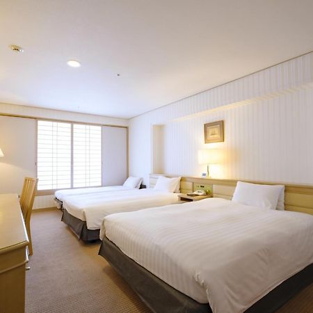 Rihga Hotel Zest Takamatsu Ngoại thất bức ảnh