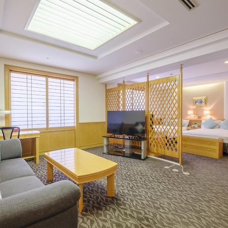 Rihga Hotel Zest Takamatsu Ngoại thất bức ảnh